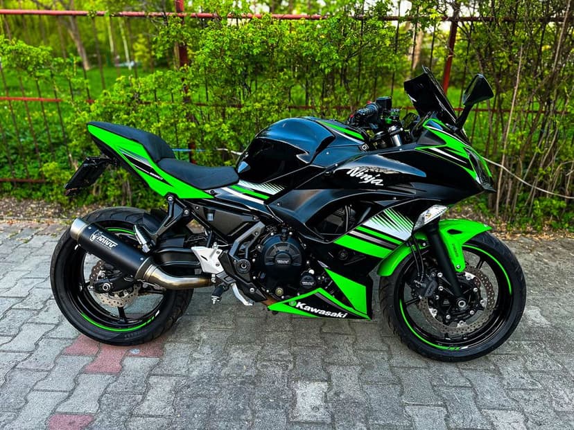 Kawasaki Ninja 650 A2