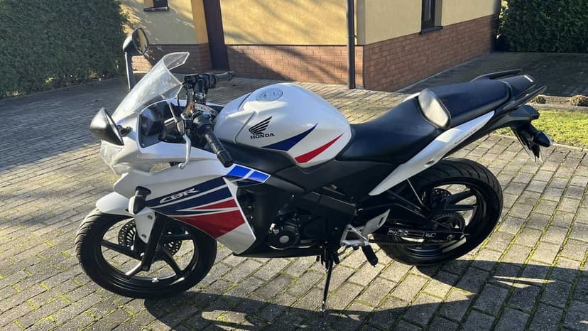 Honda CBR 125cc 2014r. STAN IDEALNY! gotowy na sezon!