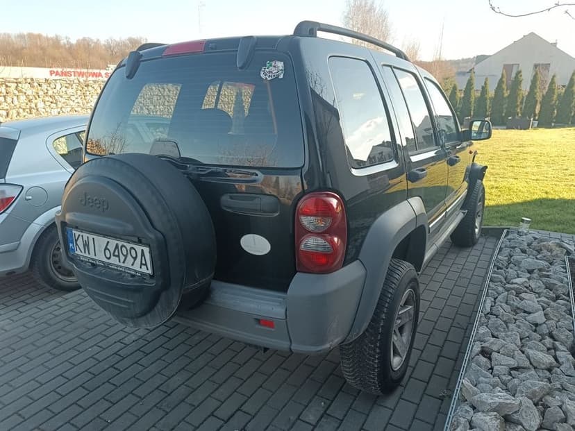 Jeep Cherokee KJ po lifcie 2.4 b+lpg