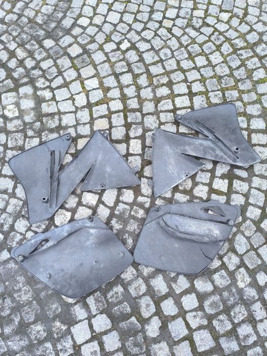 KTM EXC 200 * 00-05 Plastiki Owiewki Boczki Ogon Zestaw