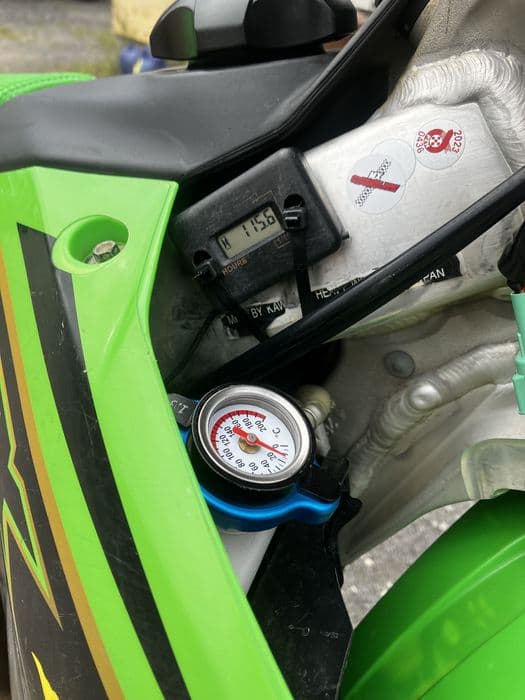 Kawasaki KX 450 F wtrysk rozrusznik mapy launch control honda suzuki