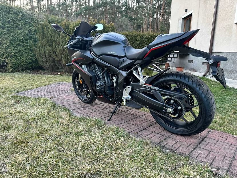HONDA CBR 650R A2 2025