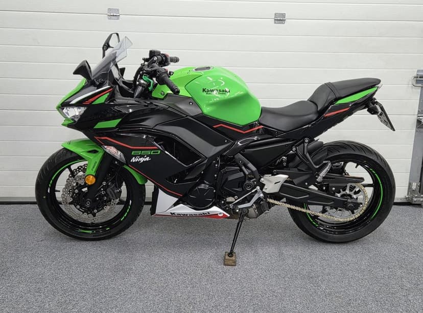 Kawasaki Ninja 650 A2  35kW Yoshimura  odblokowany