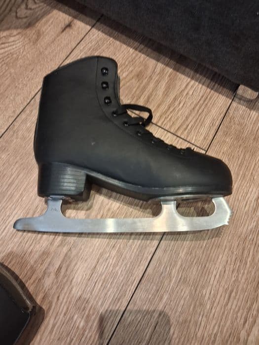 Łyżwy nils extreme