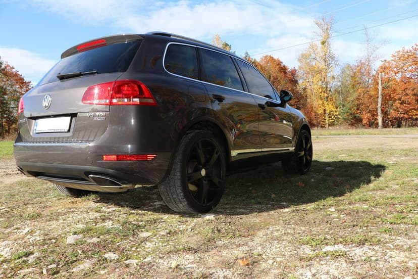 Volkswagen Touareg4x3.0 *PolskiSalon*Bezwypadkowy*DobrzeWyposażony