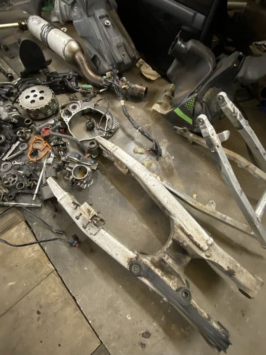 Części kawasaki kxf250  2011 kx250f