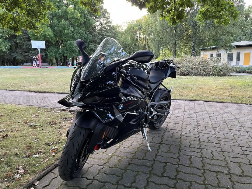 BMW S1000RR polski salon
