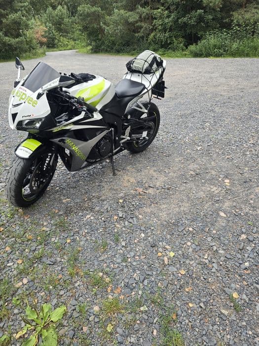 Honda CBR 600RR PC40 Hannspree