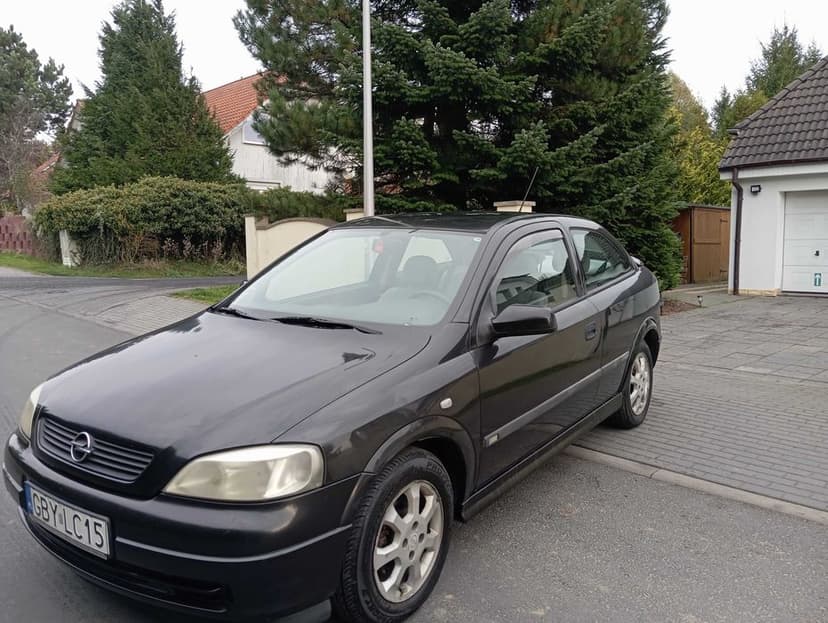 Opel Astra hatchback Benzynka! Fajne autko zamiana! Tanio Pewny !