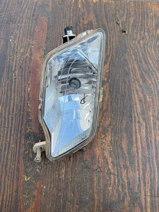 Honda TRX 420 / 500 / 520 Foreman lampa prawa przod 2014-2025