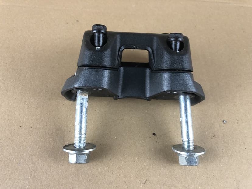 Ducati Monster 821 Mostek Mocowanie Kierownicy Uchwyt Cymbanty 2017