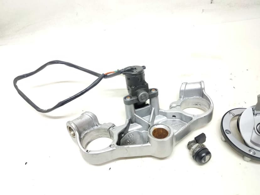 APRILIA RS4 TUONO 125 Komplet Zamków Stacyjka Wlewa Paliwa Zamek