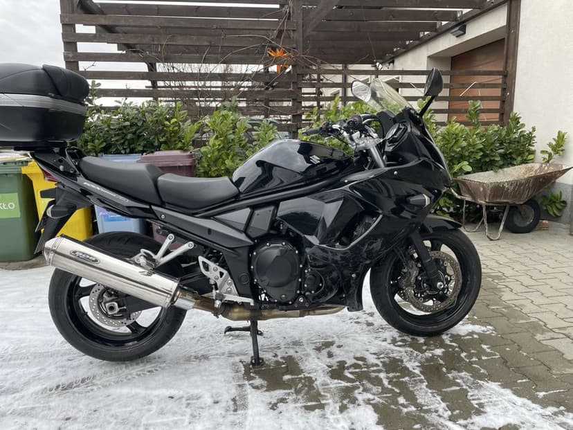 Suzuki GSX1250FA 1 rej 2013 rok 2010