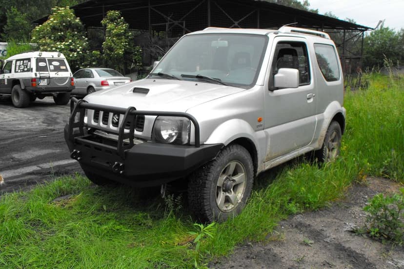 Zderzak stalowy Suzuki Jimny diesel / benzyna - przód / przedni