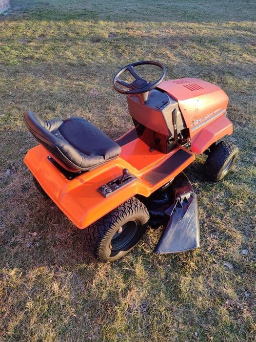 Traktorek kosiarka Husqvarna