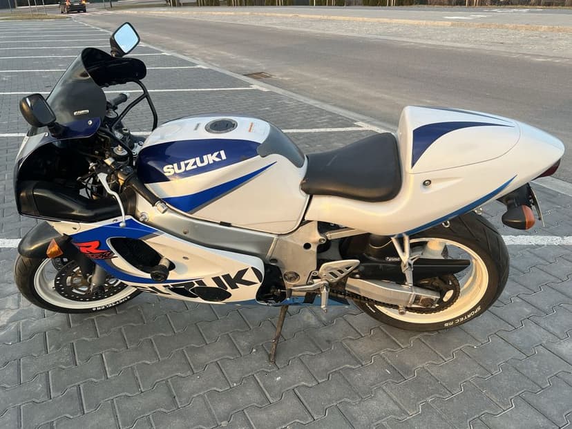 Suzuki gsxr 600 750