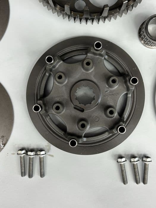 Sprzęgło Kosz Sprzęgłowy KTM SXF250/350 R 16-22 FC GAS MC250F R 21-23