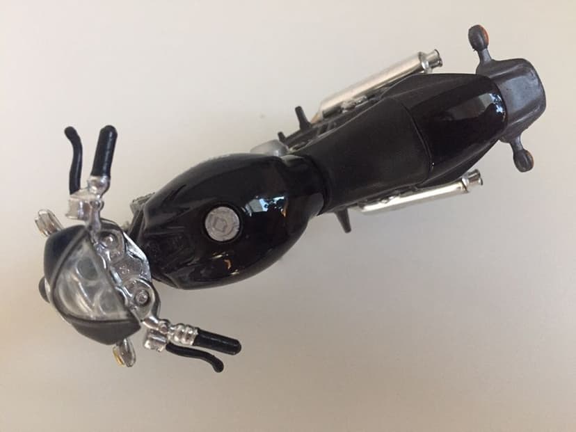 Model Ducati Monster Maisto