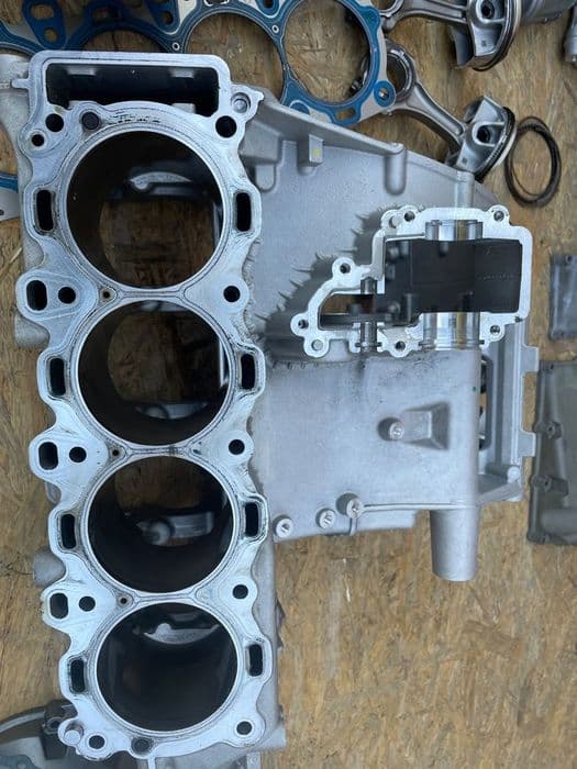 bmw s1000rr k67 k63 2021-2024  części blok karter KORBOWOD TLOK