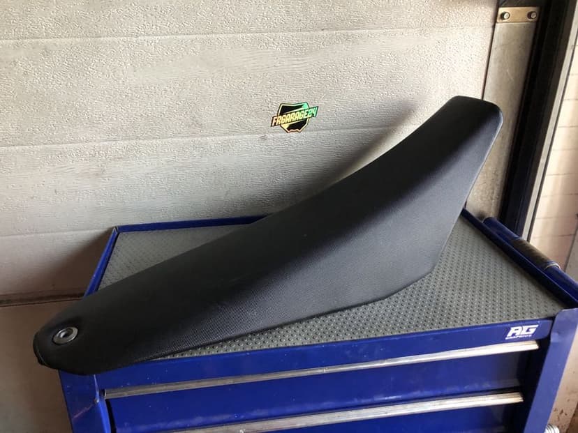 Fotel kanapa beta rr 50 track factory