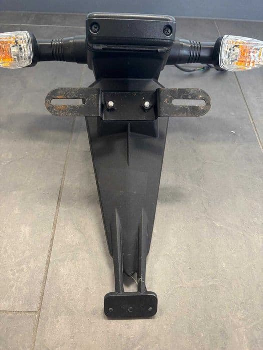 Mocowanie tablicy rejestracyjnej Ogon Kawasaki ZX10 ZX6R [87]