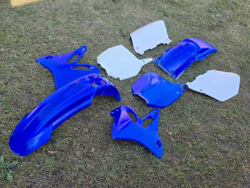 Komplet zestaw plastików Yamaha YZ 125 / 250 r. 02-05
