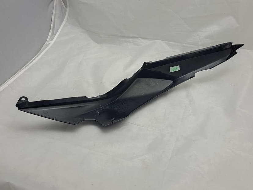 Owiewka Zadupek Tył Prawa Kawasaki Z650 17'-19' NINJA 650 17'-22'