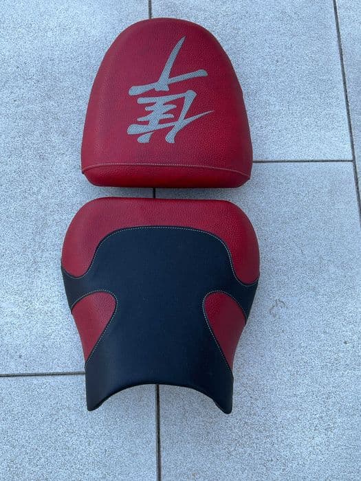 Siedzenie fotel kanapa Suzuki Hayabusa GSX 1300R