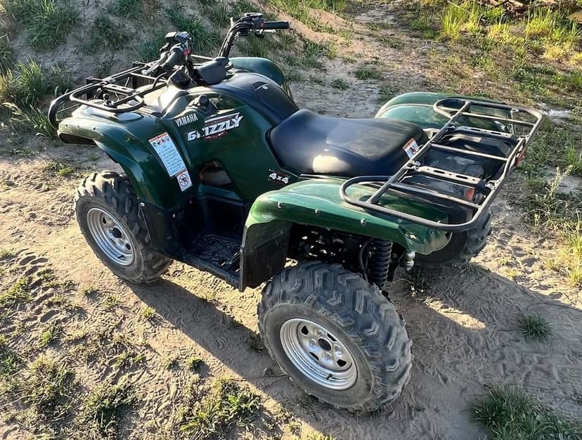 Yamaha Grizzly 700 Quad 2010 rok