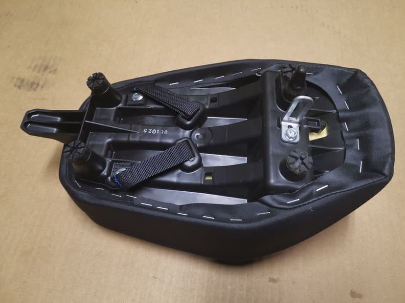 Kanapa siedzenie Suzuki GSX-S GX 1000 kierowcy i pasazera