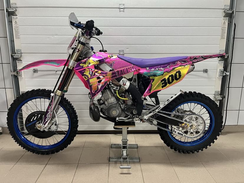TM Racing 300 en 24r gaznik stan bdb jak ktm exc ec te yz