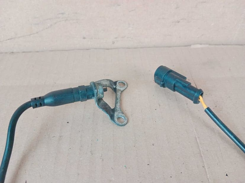 Ducati Multistrada 1200 S Czujnik Stopu Tył Tylny  10-15