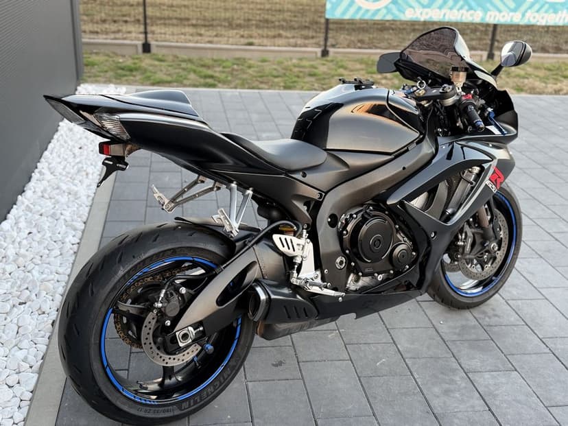 Suzuki GSXR 750 K7 z 2007r Niemcy 35 tys km