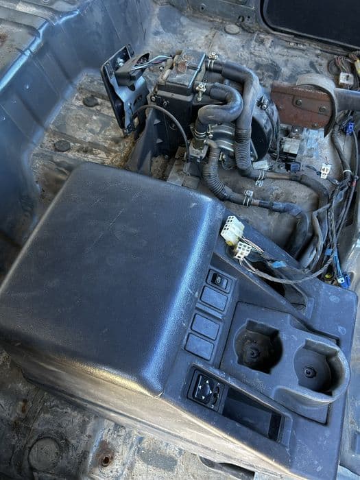 Nissan Patrol, drzwi tylne (prawe i lewe)