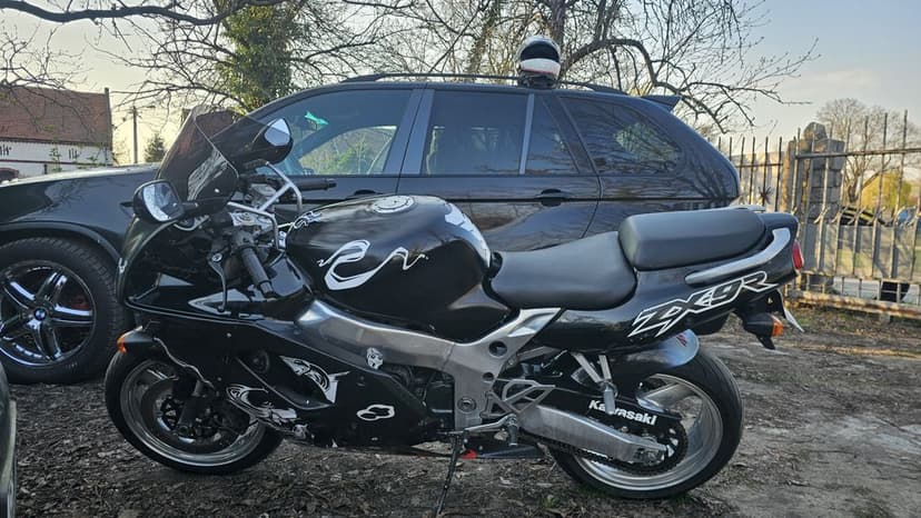Kawasaki ninja zx9r 1997