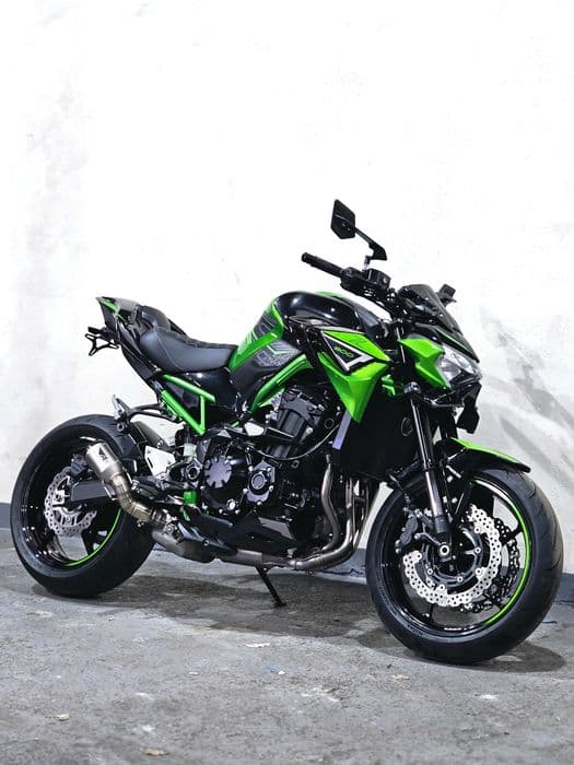 Kawasaki Z900 A2 35KW  2023 ROK LED Wydech  Austin Racing jak NOWA