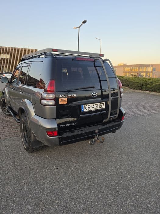 Sprzedam Samochod Toyota  Land Cruiser 120