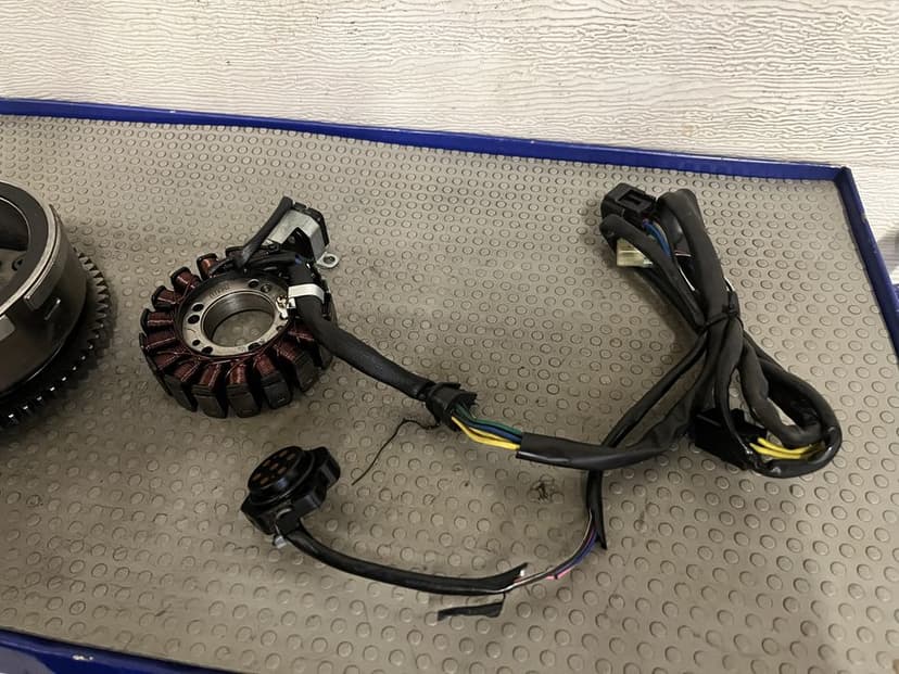 Zaplon suzuki drz 400 ltz koło magnesowe magneto alternator