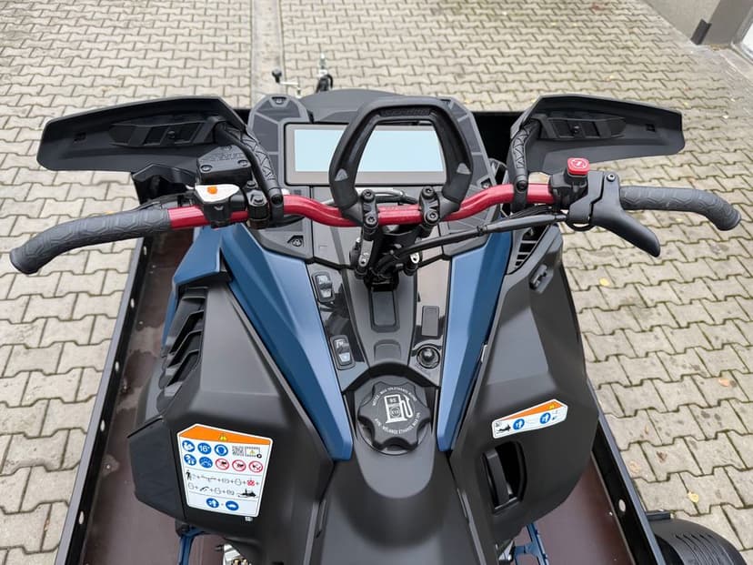 Skuter śnieżny SKI DOO Summit X Expert 154 850 Turbo R 2025 NOWY FV23%