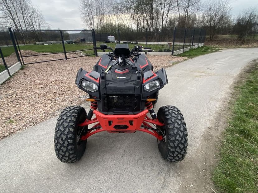 Plastiki owiewki osłony Boczki Polaris 1000s scrambler 1000 /850