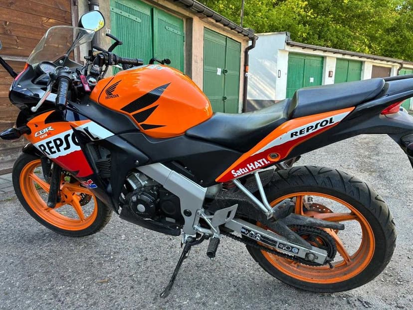 MOTOR honda CBR125R
