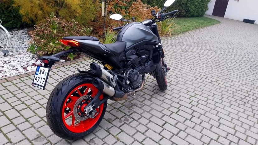 Ducati Monster 4M 2025r