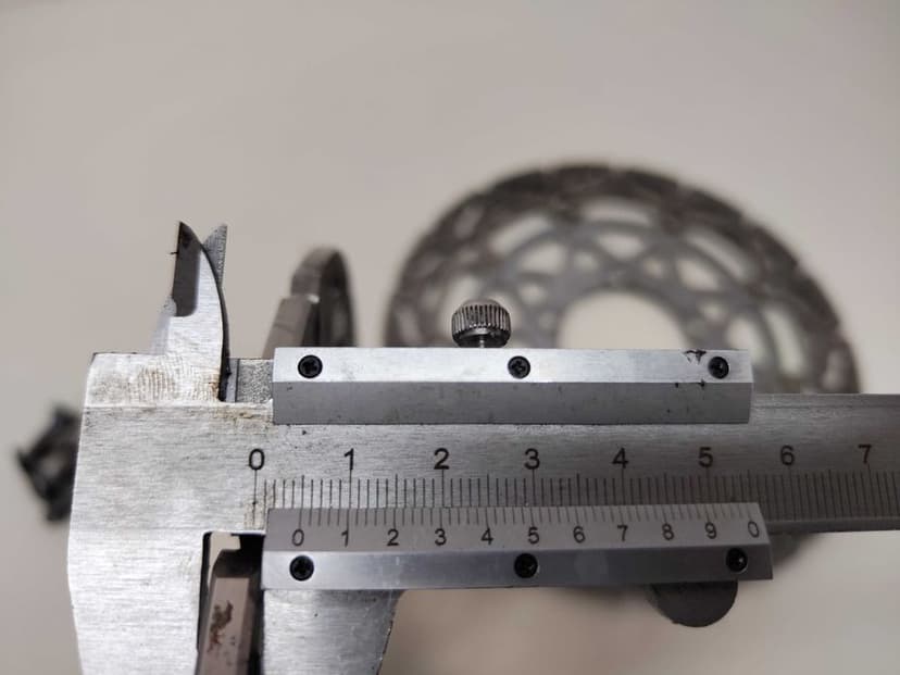 KAWASAKI ZX-6R ZX6R 636 Tarcza Tarcze Hamulcowe Przód Jak Nowe 05-06