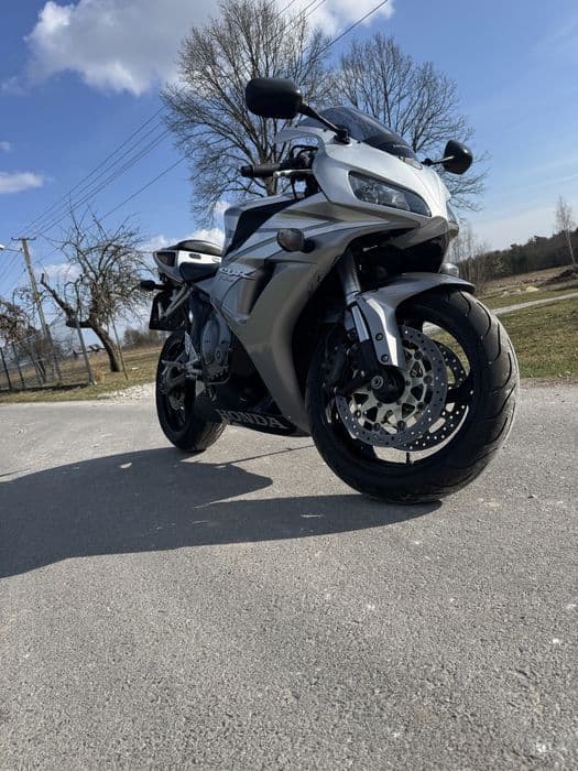 Honda CBR 1000 Super Stan .