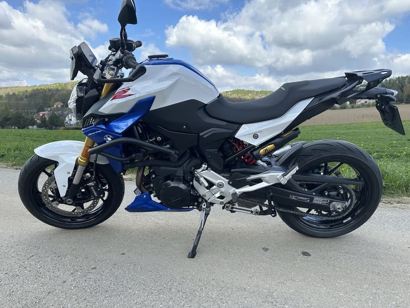 BMW f900r 2023 3715km przebiegu