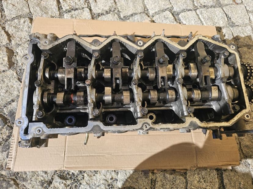 Glowica kompletna nissan navara d22 yd2.5 2.5di
