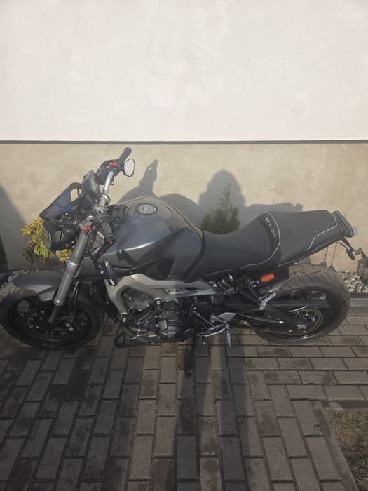 Sprzedam yamaha mt09 2014