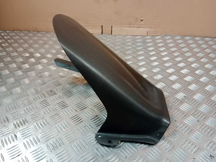Honda CBR 929 SC44 Błotnik Tył Carbonowy Carbon Nadkole  00-02