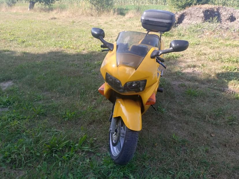 Honda VFR  800 F