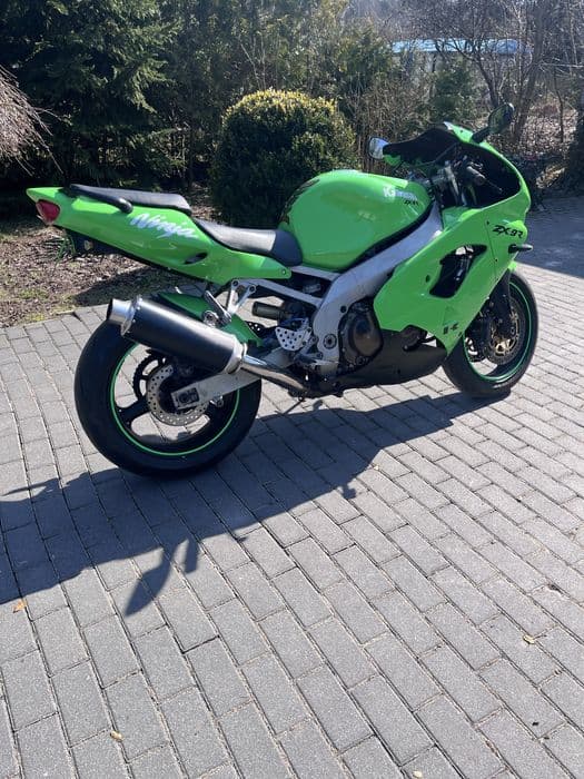 Kawasaki ninja zx9r